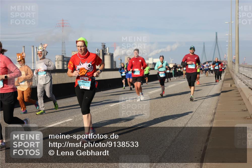 03.10.2025 - Köhlbrandbrückenlauf Lena Gebhardt http://msf.ph/oto/9138533 03.10.2025 09:56:15 Position 2 3699 meine-sportfotos.de