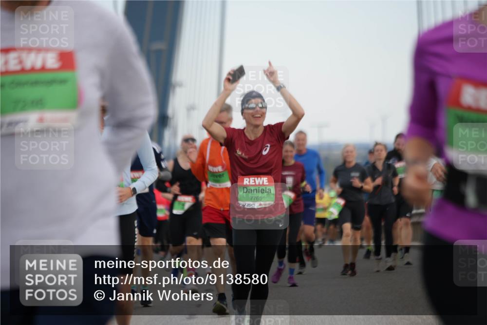 03.10.2025 - Köhlbrandbrückenlauf Jannik Wohlers http://msf.ph/oto/9138580 03.10.2025 15:28:27 Position 1 720, 7765 meine-sportfotos.de