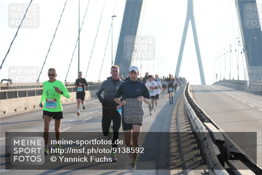 03.10.2025 - Köhlbrandbrückenlauf Yannick Fuchs http://msf.ph/oto/9138592 03.10.2025 08:22:55 Position 2 1079 meine-sportfotos.de