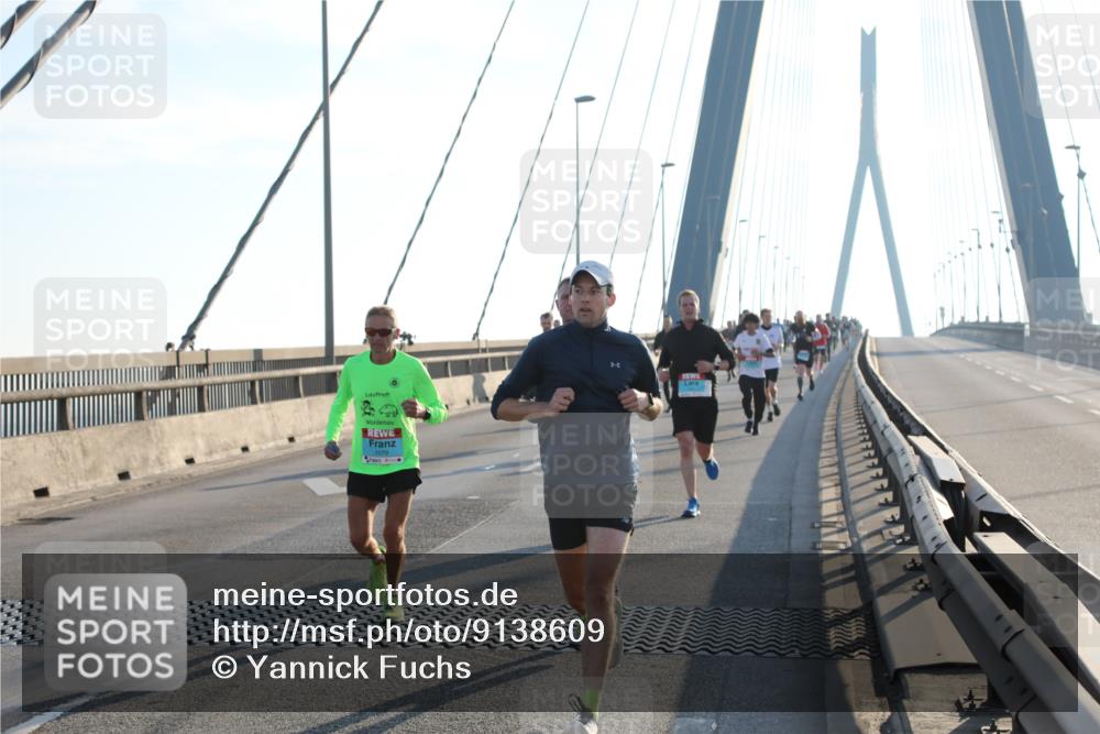 03.10.2025 - Köhlbrandbrückenlauf Yannick Fuchs http://msf.ph/oto/9138609 03.10.2025 08:22:57 Position 2 0, 1079 meine-sportfotos.de