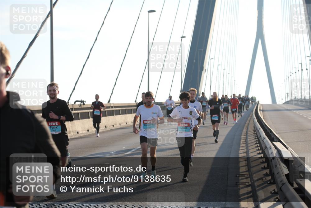 03.10.2025 - Köhlbrandbrückenlauf Yannick Fuchs http://msf.ph/oto/9138635 03.10.2025 08:23:00 Position 2 1068, 3338, 24, 1112 meine-sportfotos.de