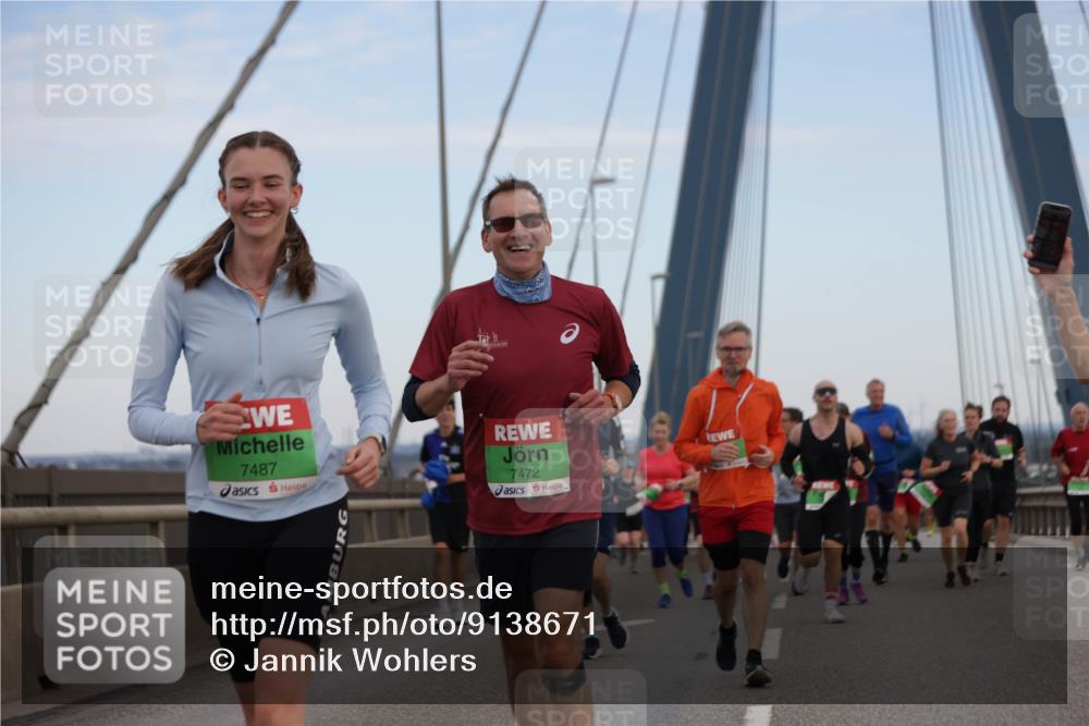 03.10.2025 - Köhlbrandbrückenlauf Jannik Wohlers http://msf.ph/oto/9138671 03.10.2025 15:28:30 Position 1 7487, 7472 meine-sportfotos.de