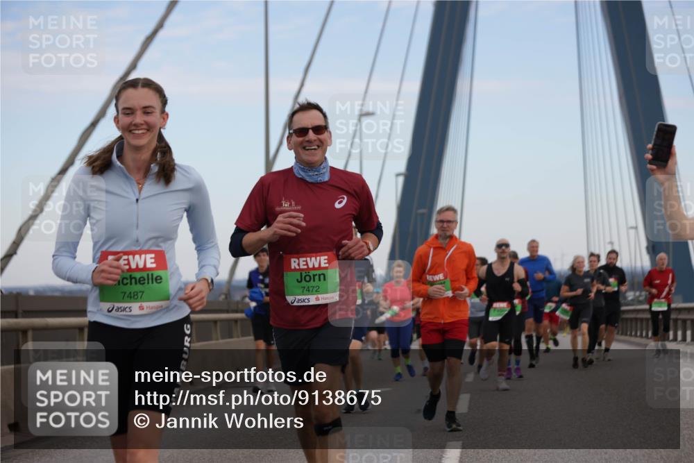 03.10.2025 - Köhlbrandbrückenlauf Jannik Wohlers http://msf.ph/oto/9138675 03.10.2025 15:28:30 Position 1 7487, 7472 meine-sportfotos.de