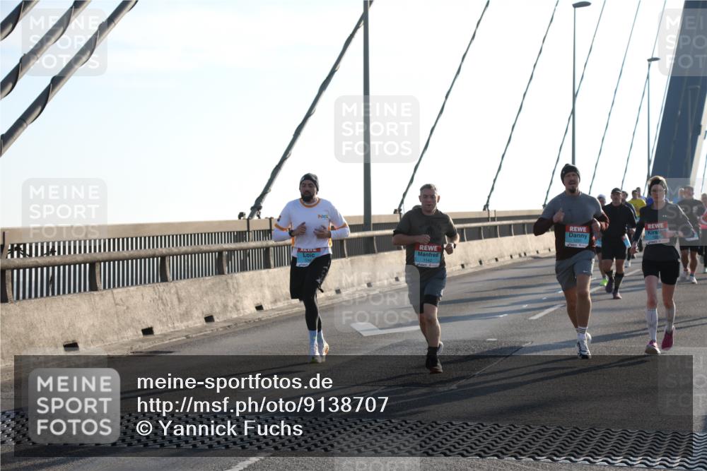 03.10.2025 - Köhlbrandbrückenlauf Yannick Fuchs http://msf.ph/oto/9138707 03.10.2025 08:23:07 Position 2 3340, 1142 meine-sportfotos.de