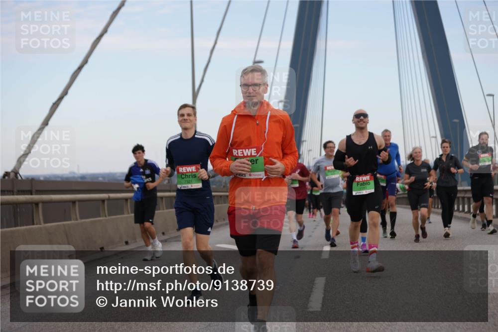 03.10.2025 - Köhlbrandbrückenlauf Jannik Wohlers http://msf.ph/oto/9138739 03.10.2025 15:28:32 Position 1 7321, 7753 meine-sportfotos.de