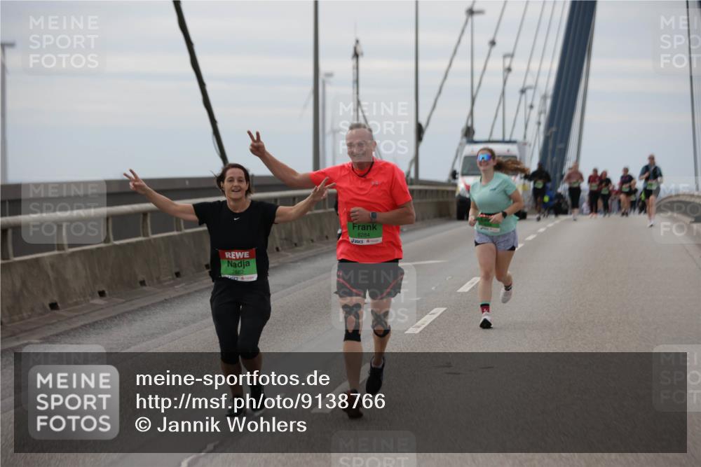03.10.2025 - Köhlbrandbrückenlauf Jannik Wohlers http://msf.ph/oto/9138766 03.10.2025 16:09:01 Position 1 7682, 8284 meine-sportfotos.de