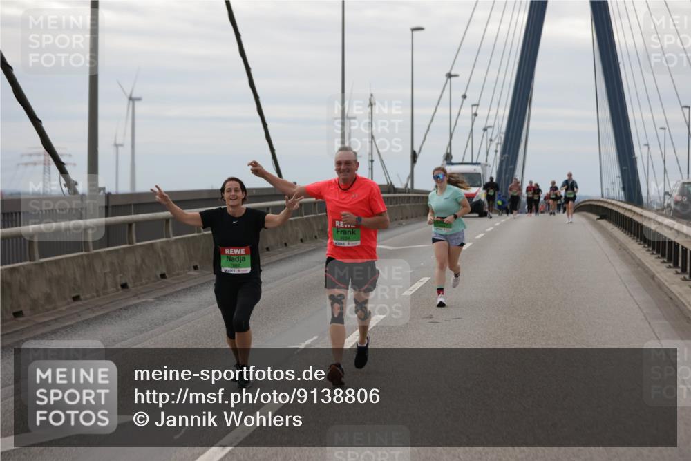 03.10.2025 - Köhlbrandbrückenlauf Jannik Wohlers http://msf.ph/oto/9138806 03.10.2025 16:09:02 Position 1 8284, 00 meine-sportfotos.de