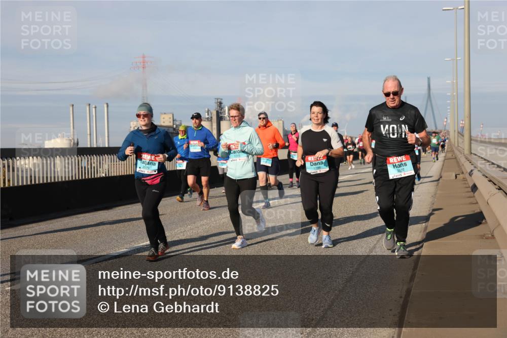03.10.2025 - Köhlbrandbrückenlauf Lena Gebhardt http://msf.ph/oto/9138825 03.10.2025 09:56:32 Position 2 2079, 1745, 1796, 3327 meine-sportfotos.de