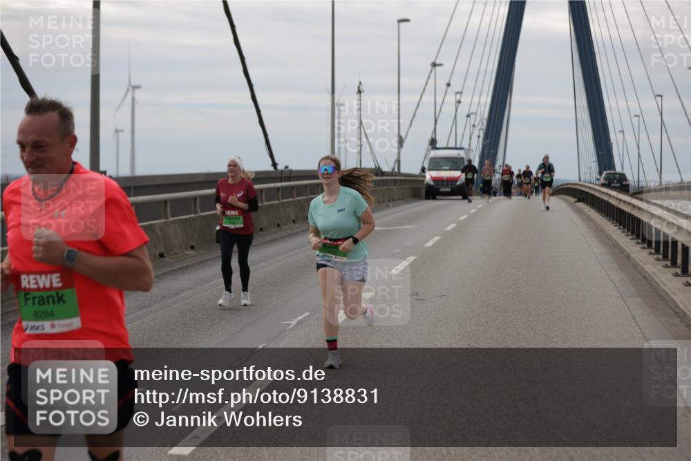 03.10.2025 - Köhlbrandbrückenlauf Jannik Wohlers http://msf.ph/oto/9138831 03.10.2025 16:09:04 Position 1 122, 8284 meine-sportfotos.de