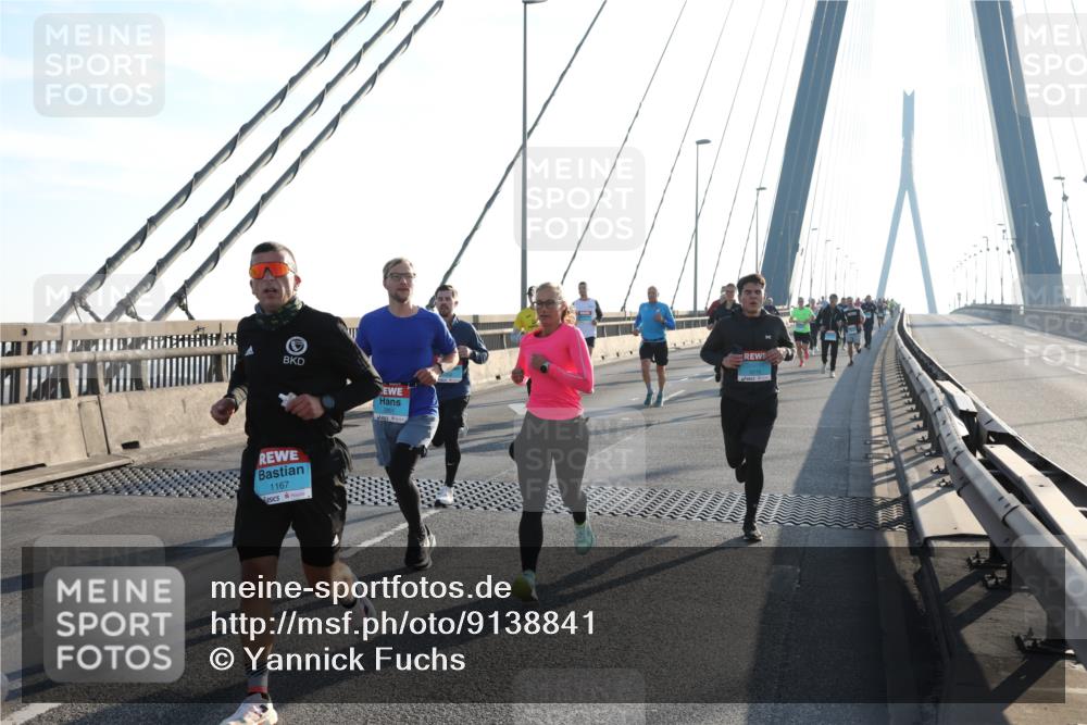 03.10.2025 - Köhlbrandbrückenlauf Yannick Fuchs http://msf.ph/oto/9138841 03.10.2025 08:23:14 Position 2 1167 meine-sportfotos.de