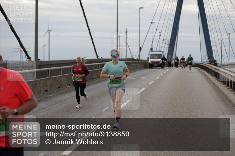 03.10.2025 - Köhlbrandbrückenlauf Jannik Wohlers http://msf.ph/oto/9138850 03.10.2025 16:09:05 Position 1 8298 meine-sportfotos.de
