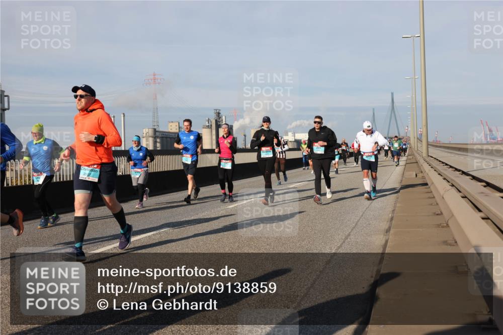 03.10.2025 - Köhlbrandbrückenlauf Lena Gebhardt http://msf.ph/oto/9138859 03.10.2025 09:56:34 Position 2 2007 meine-sportfotos.de