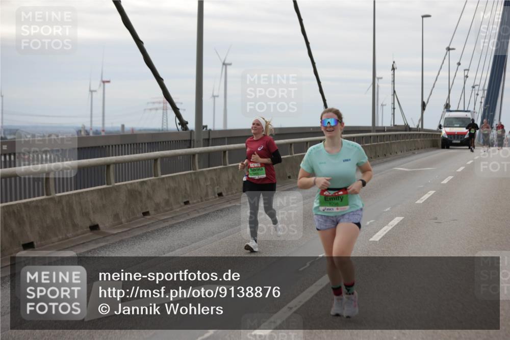 03.10.2025 - Köhlbrandbrückenlauf Jannik Wohlers http://msf.ph/oto/9138876 03.10.2025 16:09:05 Position 1 8298 meine-sportfotos.de