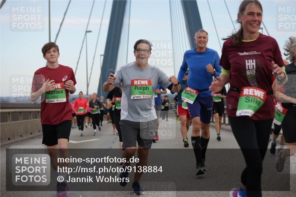 03.10.2025 - Köhlbrandbrückenlauf Jannik Wohlers http://msf.ph/oto/9138884 03.10.2025 15:28:36 Position 1 7602, 7603, 7363, 885 meine-sportfotos.de