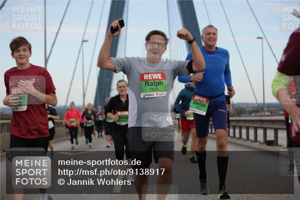 03.10.2025 - Köhlbrandbrückenlauf Jannik Wohlers http://msf.ph/oto/9138917 03.10.2025 15:28:37 Position 1 7603, 7363 meine-sportfotos.de