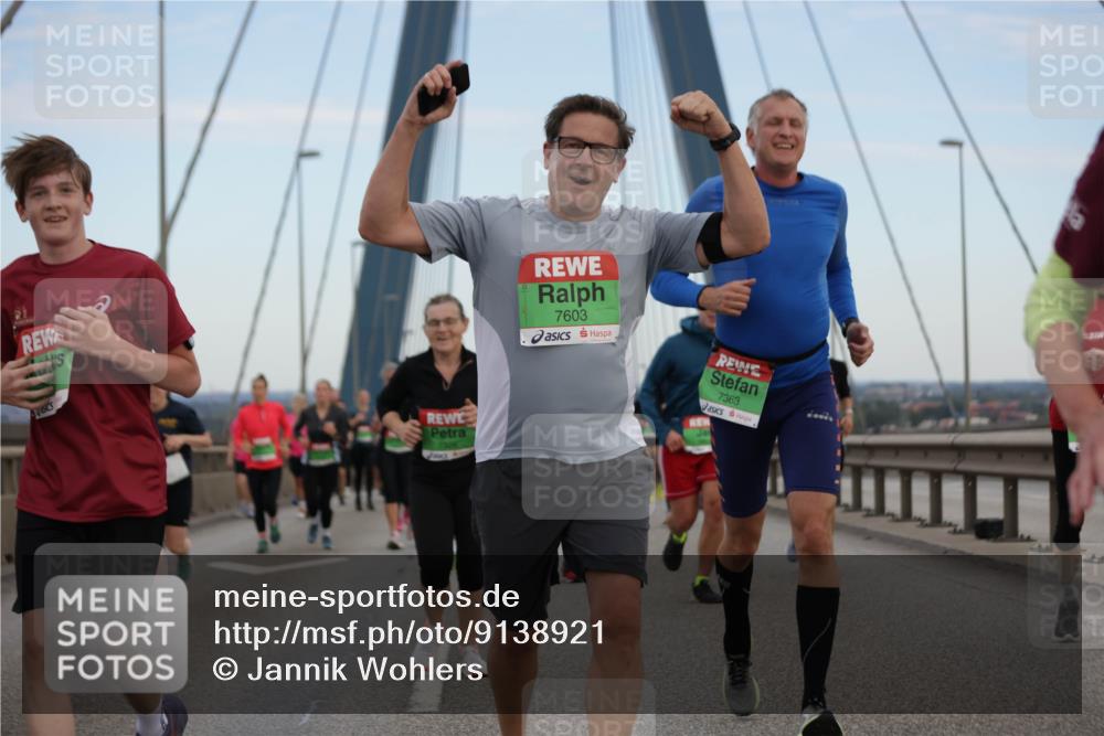 03.10.2025 - Köhlbrandbrückenlauf Jannik Wohlers http://msf.ph/oto/9138921 03.10.2025 15:28:37 Position 1 7603, 7363 meine-sportfotos.de