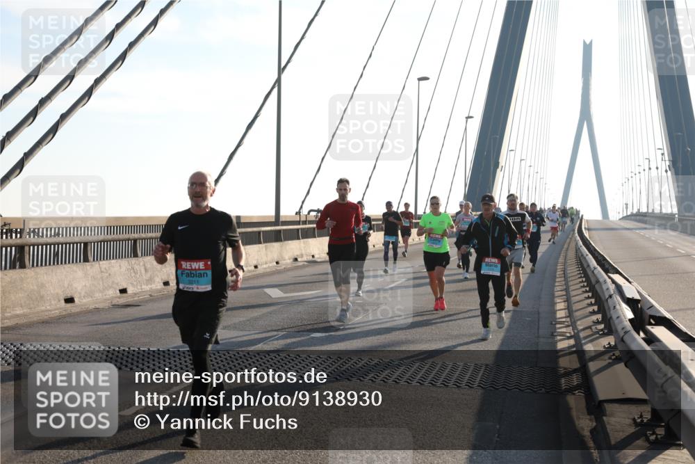 03.10.2025 - Köhlbrandbrückenlauf Yannick Fuchs http://msf.ph/oto/9138930 03.10.2025 08:23:18 Position 2 3211 meine-sportfotos.de