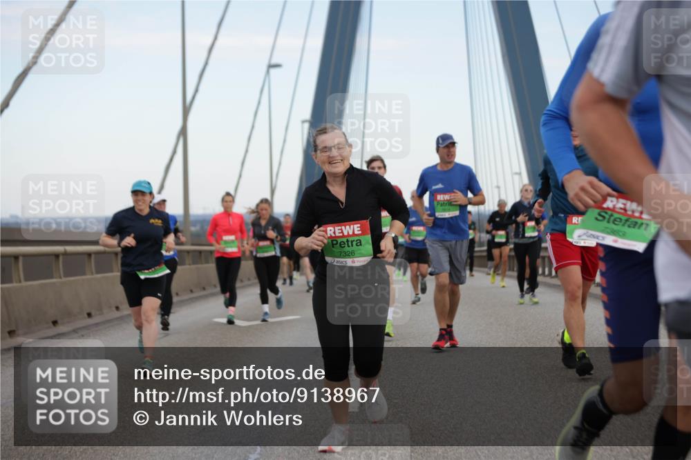 03.10.2025 - Köhlbrandbrückenlauf Jannik Wohlers http://msf.ph/oto/9138967 03.10.2025 15:28:38 Position 1 7326, 7814, 7363 meine-sportfotos.de