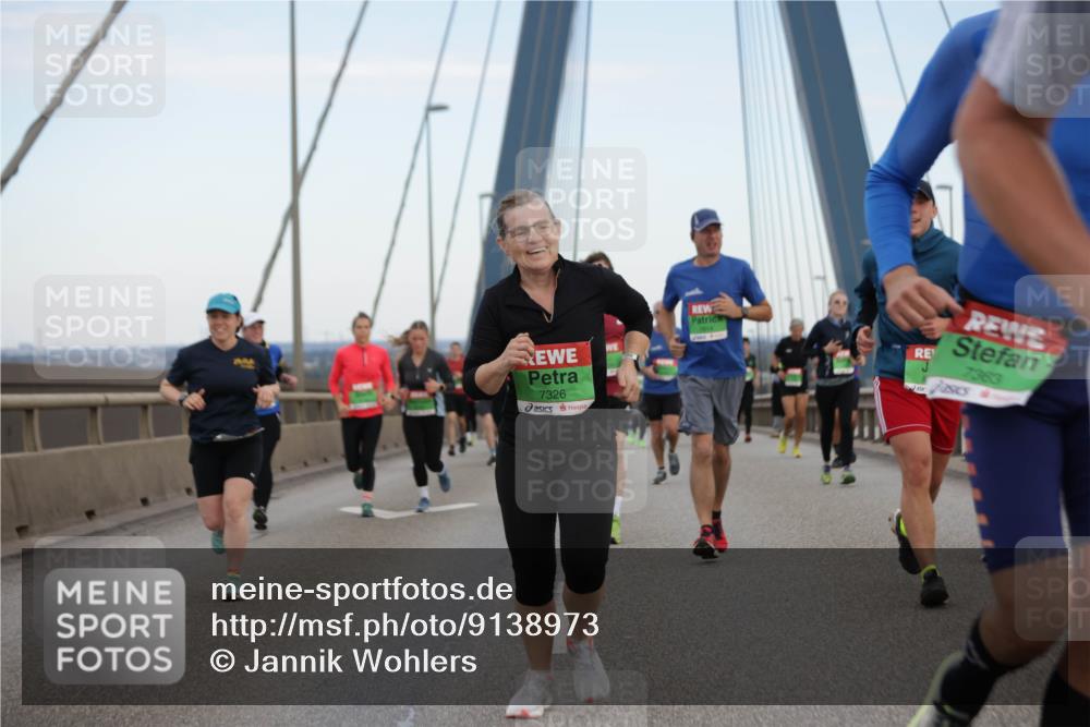 03.10.2025 - Köhlbrandbrückenlauf Jannik Wohlers http://msf.ph/oto/9138973 03.10.2025 15:28:38 Position 1 7326, 7363 meine-sportfotos.de