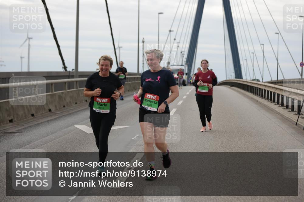 03.10.2025 - Köhlbrandbrückenlauf Jannik Wohlers http://msf.ph/oto/9138974 03.10.2025 16:09:34 Position 1 8431, 8405 meine-sportfotos.de