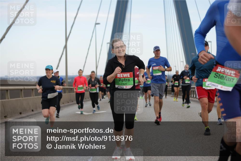 03.10.2025 - Köhlbrandbrückenlauf Jannik Wohlers http://msf.ph/oto/9138976 03.10.2025 15:28:38 Position 1 7326, 7814, 7363 meine-sportfotos.de