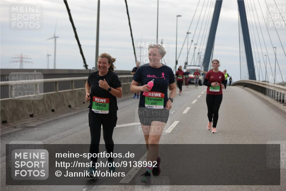 03.10.2025 - Köhlbrandbrückenlauf Jannik Wohlers http://msf.ph/oto/9138992 03.10.2025 16:09:35 Position 1 8431, 8405 meine-sportfotos.de