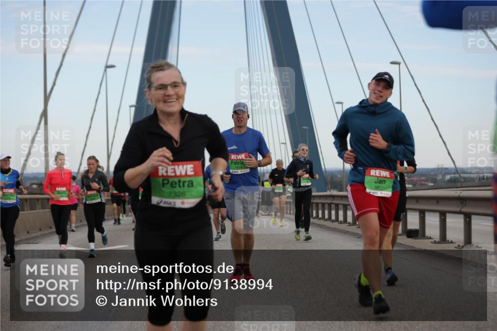 03.10.2025 - Köhlbrandbrückenlauf Jannik Wohlers http://msf.ph/oto/9138994 03.10.2025 15:28:38 Position 1 7326, 7814, 8817 meine-sportfotos.de