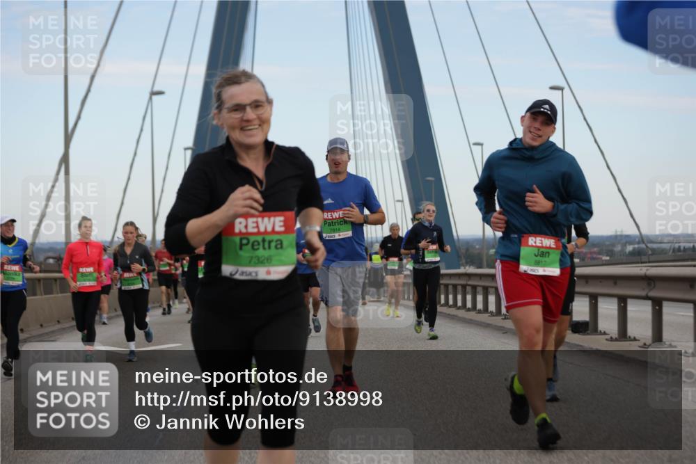 03.10.2025 - Köhlbrandbrückenlauf Jannik Wohlers http://msf.ph/oto/9138998 03.10.2025 15:28:38 Position 1 7326, 7814, 8817 meine-sportfotos.de