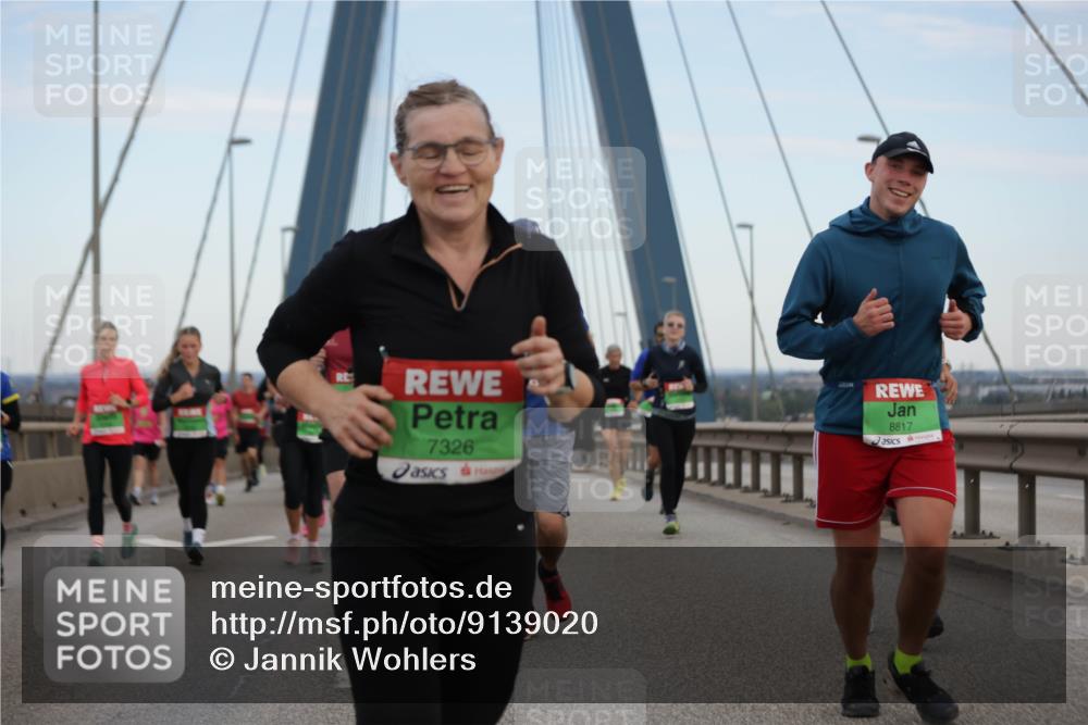 03.10.2025 - Köhlbrandbrückenlauf Jannik Wohlers http://msf.ph/oto/9139020 03.10.2025 15:28:39 Position 1 7326, 8817 meine-sportfotos.de