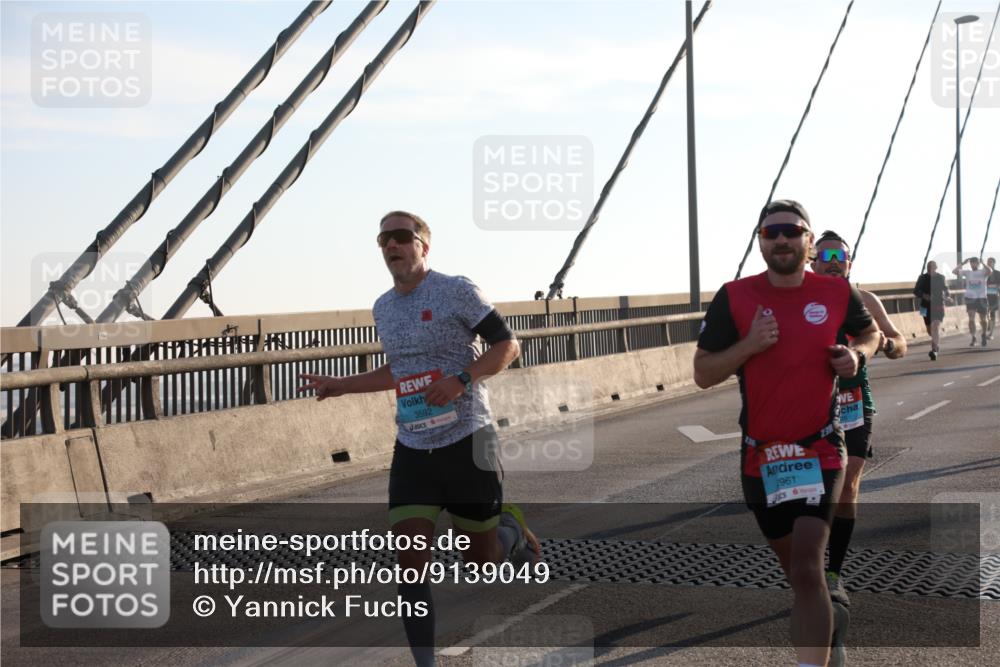 03.10.2025 - Köhlbrandbrückenlauf Yannick Fuchs http://msf.ph/oto/9139049 03.10.2025 08:23:28 Position 2 3592, 961 meine-sportfotos.de