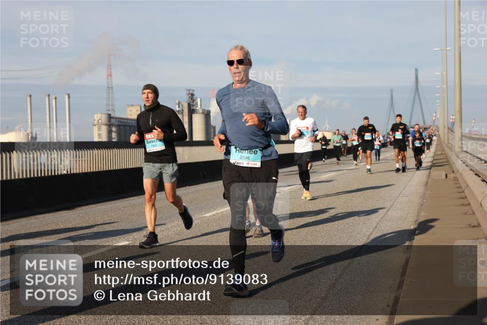 03.10.2025 - Köhlbrandbrückenlauf Lena Gebhardt http://msf.ph/oto/9139083 03.10.2025 09:56:46 Position 2 1905, 2246 meine-sportfotos.de