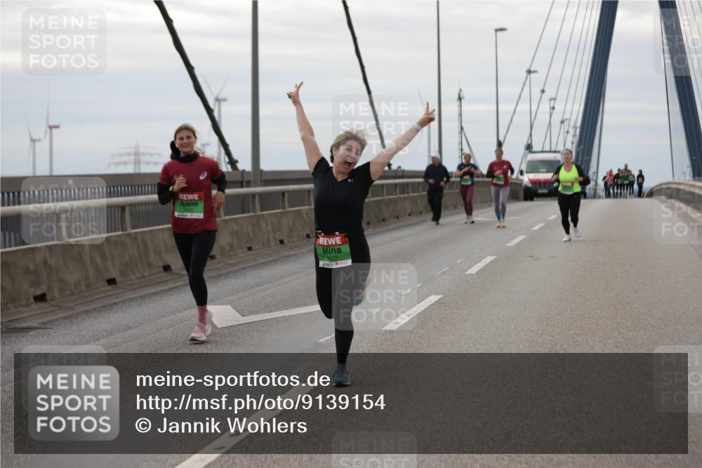 03.10.2025 - Köhlbrandbrückenlauf Jannik Wohlers http://msf.ph/oto/9139154 03.10.2025 16:09:43 Position 1 8403 meine-sportfotos.de