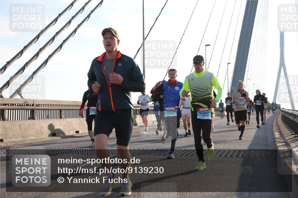 03.10.2025 - Köhlbrandbrückenlauf Yannick Fuchs http://msf.ph/oto/9139230 03.10.2025 08:23:42 Position 2 3514 meine-sportfotos.de