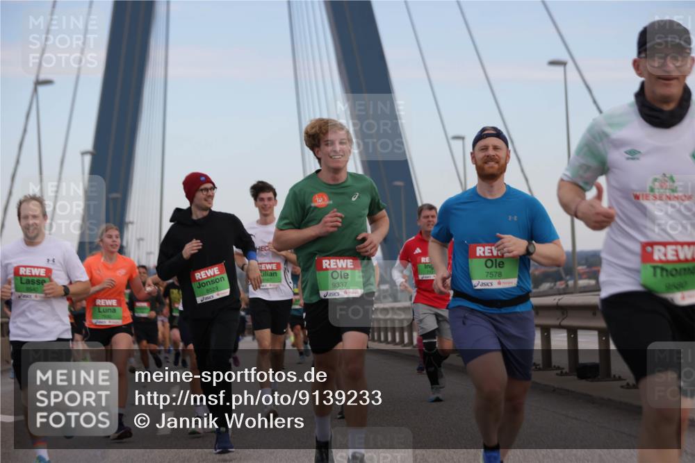 03.10.2025 - Köhlbrandbrückenlauf Jannik Wohlers http://msf.ph/oto/9139233 03.10.2025 15:31:16 Position 1 8540, 8529, 7578, 9337, 9580 meine-sportfotos.de