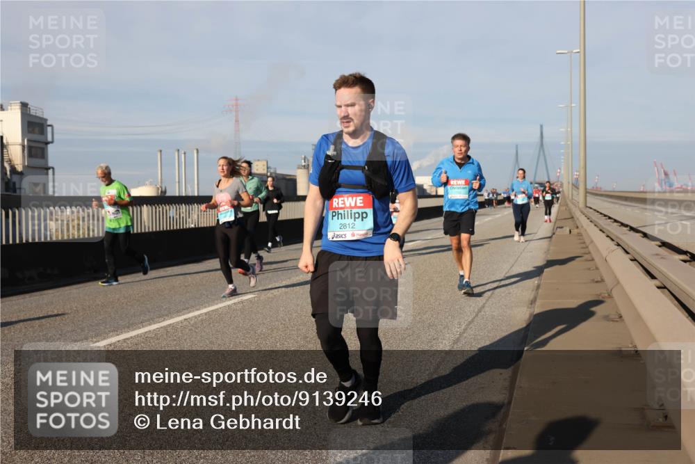 03.10.2025 - Köhlbrandbrückenlauf Lena Gebhardt http://msf.ph/oto/9139246 03.10.2025 09:56:55 Position 2 2812 meine-sportfotos.de