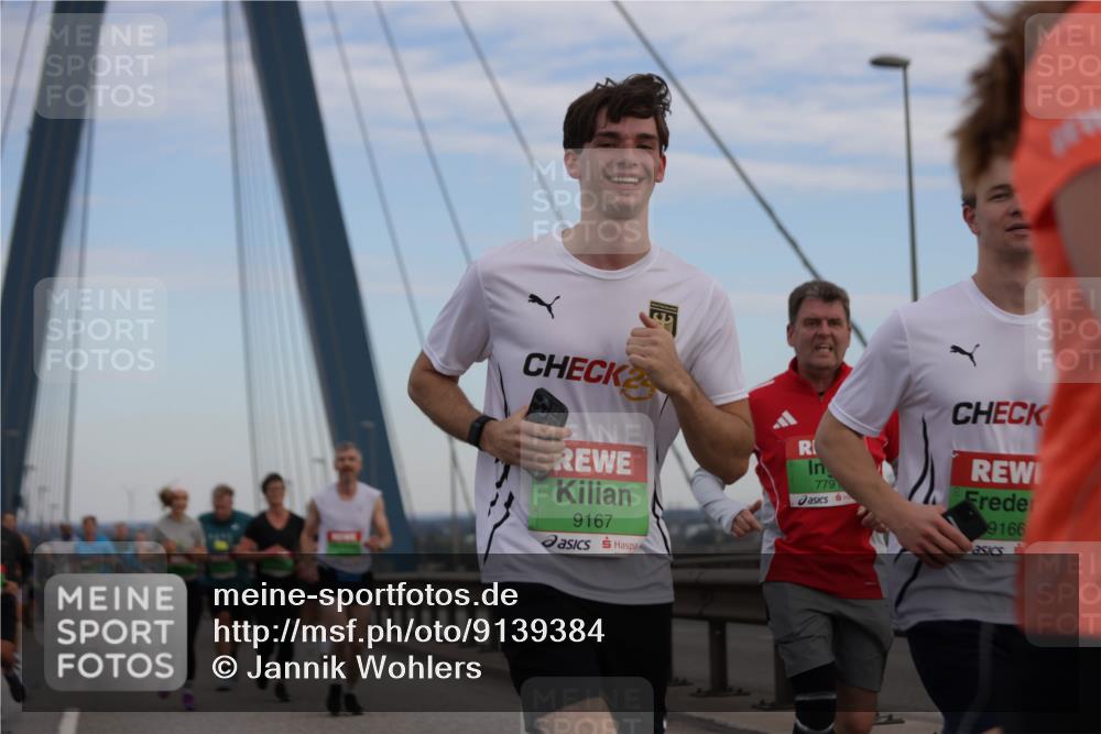03.10.2025 - Köhlbrandbrückenlauf Jannik Wohlers http://msf.ph/oto/9139384 03.10.2025 15:31:20 Position 1 9167, 779, 9166 meine-sportfotos.de
