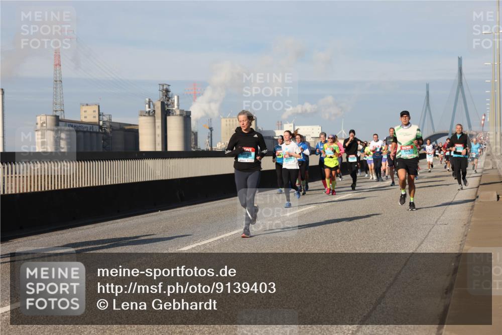 03.10.2025 - Köhlbrandbrückenlauf Lena Gebhardt http://msf.ph/oto/9139403 03.10.2025 09:57:08 Position 2  meine-sportfotos.de