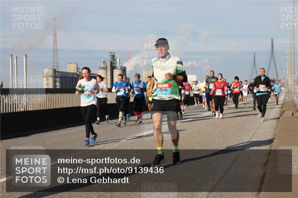 03.10.2025 - Köhlbrandbrückenlauf Lena Gebhardt http://msf.ph/oto/9139436 03.10.2025 09:57:11 Position 2 2276, 1813 meine-sportfotos.de