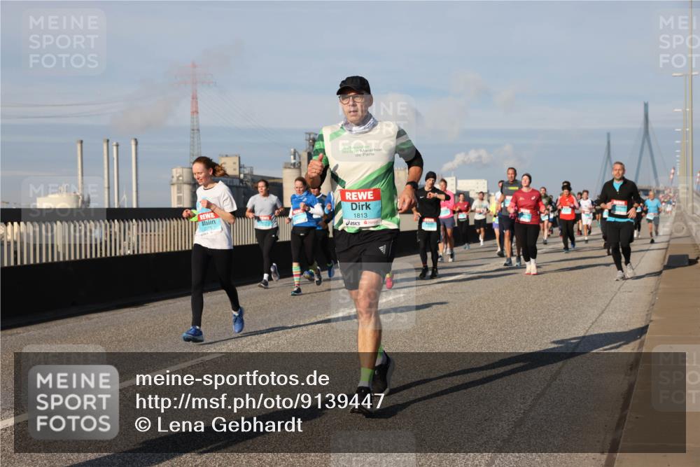 03.10.2025 - Köhlbrandbrückenlauf Lena Gebhardt http://msf.ph/oto/9139447 03.10.2025 09:57:11 Position 2 1813 meine-sportfotos.de