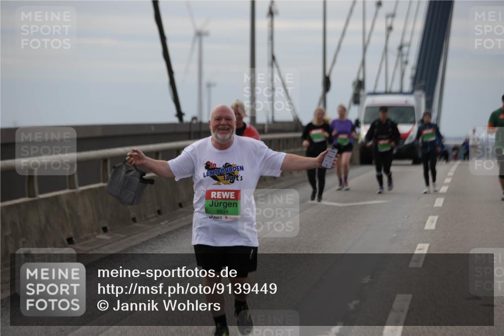 03.10.2025 - Köhlbrandbrückenlauf Jannik Wohlers http://msf.ph/oto/9139449 03.10.2025 16:10:05 Position 1 8538 meine-sportfotos.de