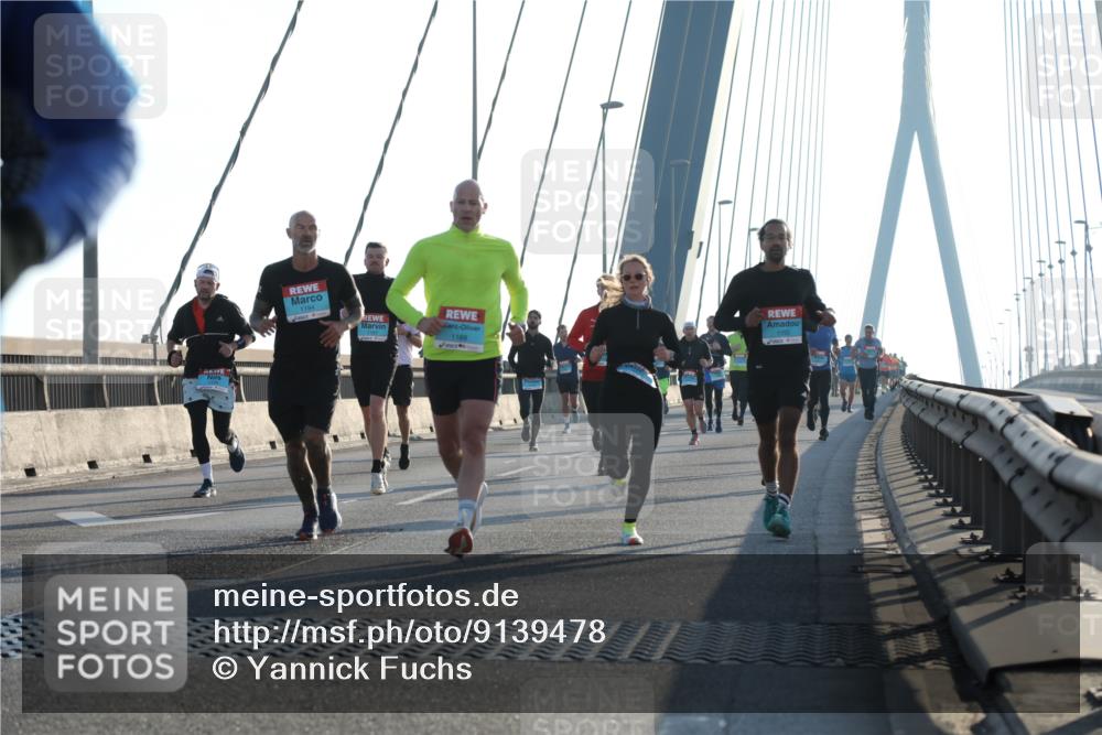 03.10.2025 - Köhlbrandbrückenlauf Yannick Fuchs http://msf.ph/oto/9139478 03.10.2025 08:24:00 Position 2 1194, 1168 meine-sportfotos.de
