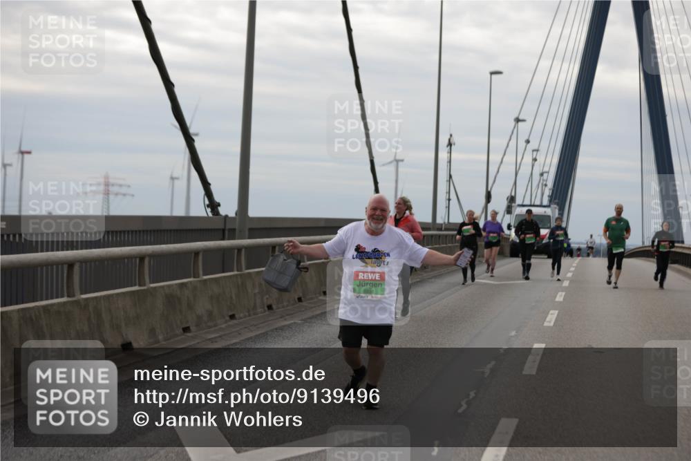 03.10.2025 - Köhlbrandbrückenlauf Jannik Wohlers http://msf.ph/oto/9139496 03.10.2025 16:10:06 Position 1 8538 meine-sportfotos.de