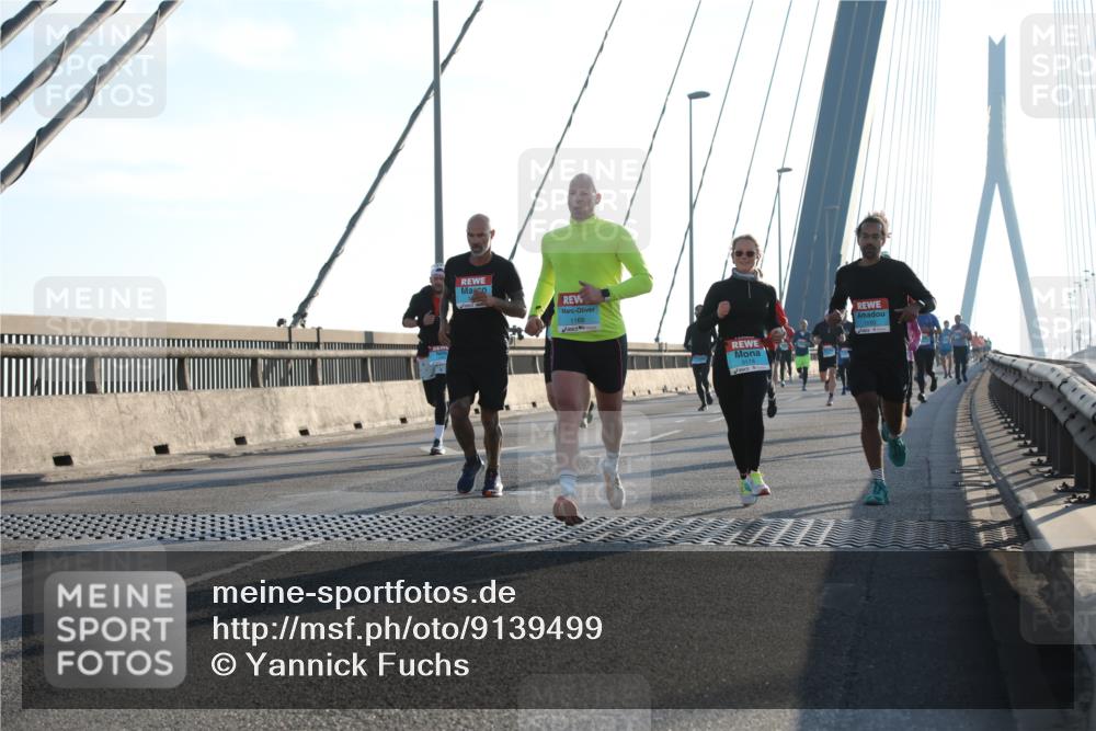 03.10.2025 - Köhlbrandbrückenlauf Yannick Fuchs http://msf.ph/oto/9139499 03.10.2025 08:24:01 Position 2 1168, 3174 meine-sportfotos.de