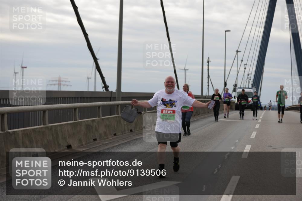 03.10.2025 - Köhlbrandbrückenlauf Jannik Wohlers http://msf.ph/oto/9139506 03.10.2025 16:10:07 Position 1 8538 meine-sportfotos.de