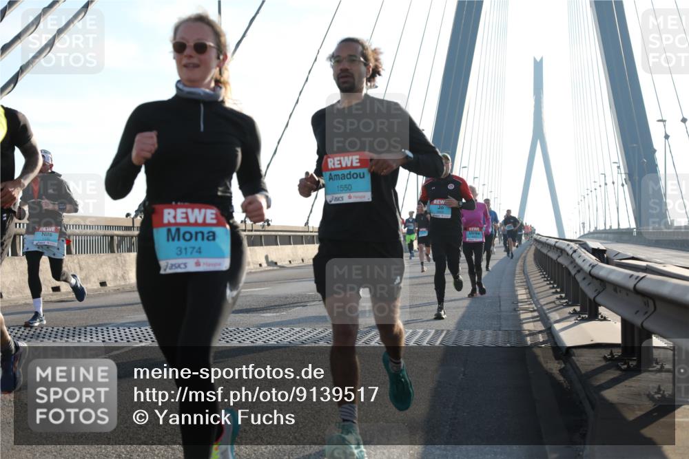 03.10.2025 - Köhlbrandbrückenlauf Yannick Fuchs http://msf.ph/oto/9139517 03.10.2025 08:24:03 Position 2 3174, 1550 meine-sportfotos.de