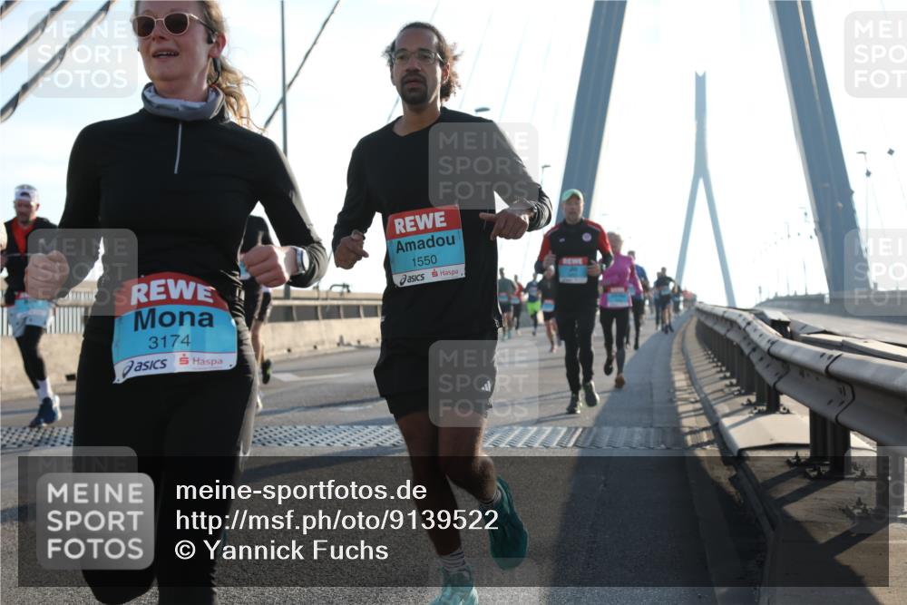 03.10.2025 - Köhlbrandbrückenlauf Yannick Fuchs http://msf.ph/oto/9139522 03.10.2025 08:24:03 Position 2 3174, 1550 meine-sportfotos.de