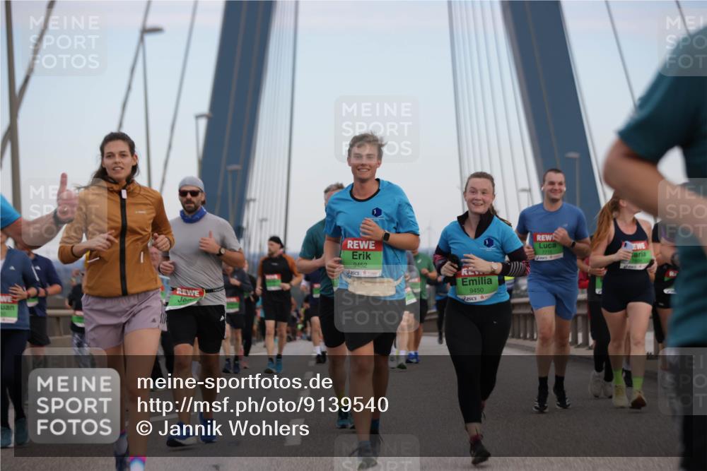 03.10.2025 - Köhlbrandbrückenlauf Jannik Wohlers http://msf.ph/oto/9139540 03.10.2025 15:31:26 Position 1 9452, 9450, 7711 meine-sportfotos.de