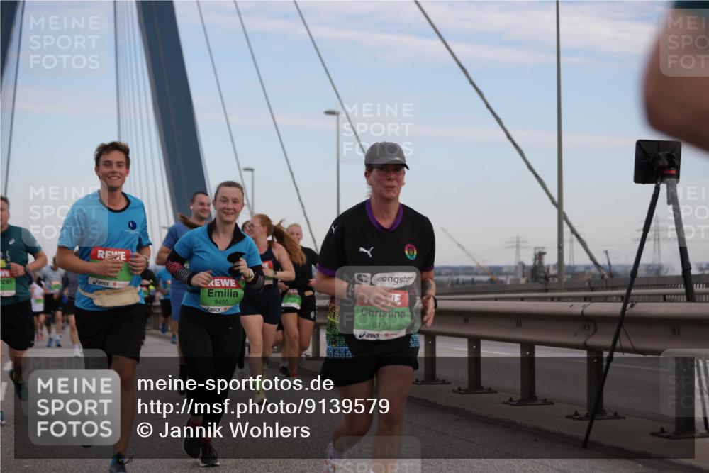 03.10.2025 - Köhlbrandbrückenlauf Jannik Wohlers http://msf.ph/oto/9139579 03.10.2025 15:31:27 Position 1 9450, 8173 meine-sportfotos.de