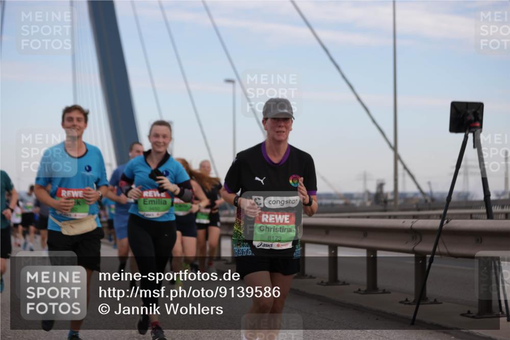 03.10.2025 - Köhlbrandbrückenlauf Jannik Wohlers http://msf.ph/oto/9139586 03.10.2025 15:31:27 Position 1 9450, 8173 meine-sportfotos.de