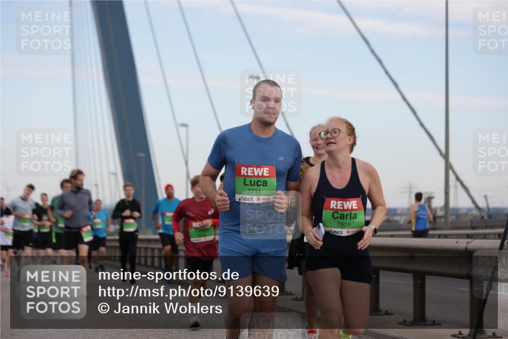 03.10.2025 - Köhlbrandbrückenlauf Jannik Wohlers http://msf.ph/oto/9139639 03.10.2025 15:31:29 Position 1 7711, 7801 meine-sportfotos.de